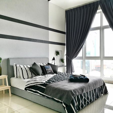 Kitolo Home @ Twin Galaxy 02, Jb星梦奇缘studio款 Johor Bahru Kültér fotó